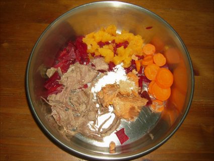 Image of dog dish with vegetables