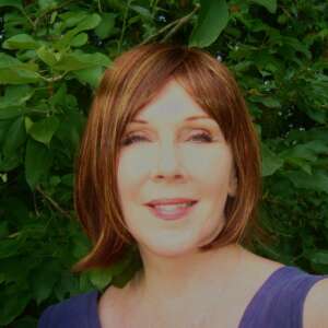 Head shot of Cat Lane